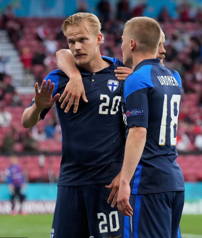 俄罗斯豪胜，锁定下赛季欧洲杯资格