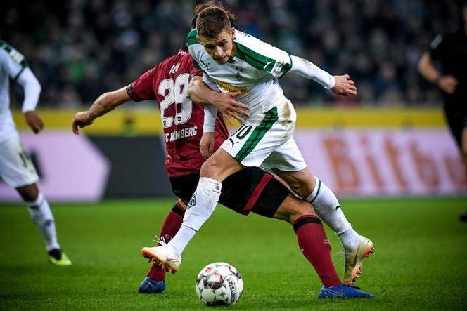 B体育体育登录入口-关于拜仁慕尼黑击败多特蒙德，凭借实力取胜的信息