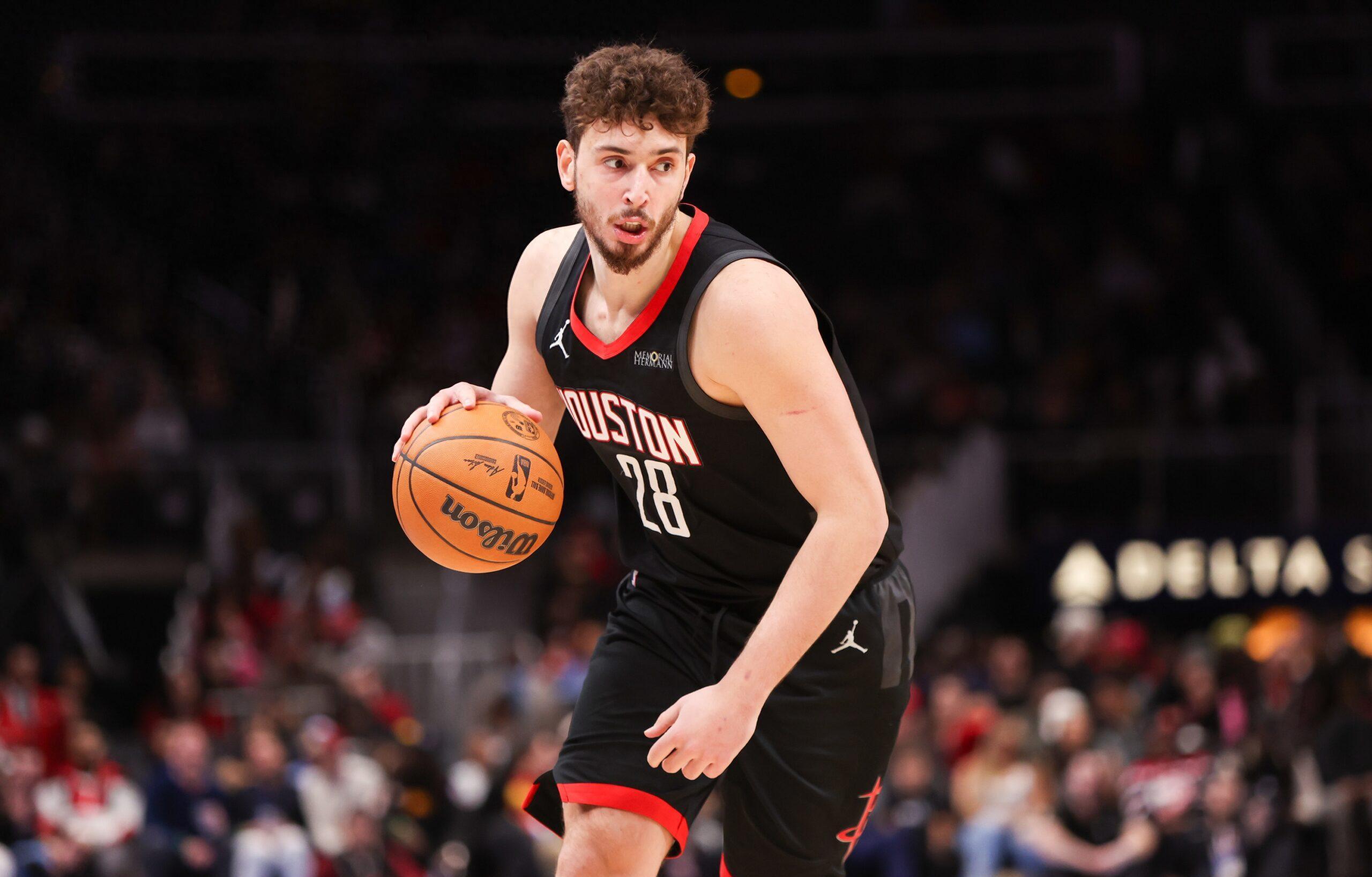 包含火箭队球员因伤缺席关键比赛的词条