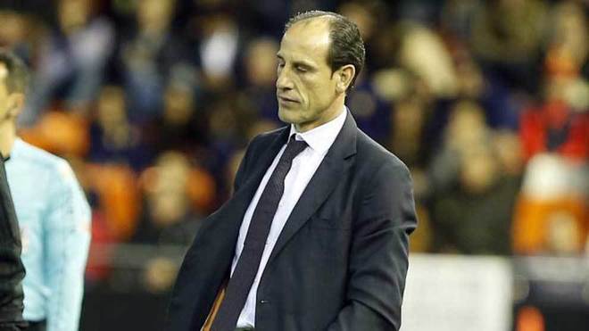 B体育体育网页版登录入口-瓦伦西亚小胜埃瓦尔,克服不利胜出