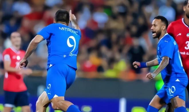 B体育体育课程-塞尔维亚球员因争议判罚遭红牌，球队遭遇压力