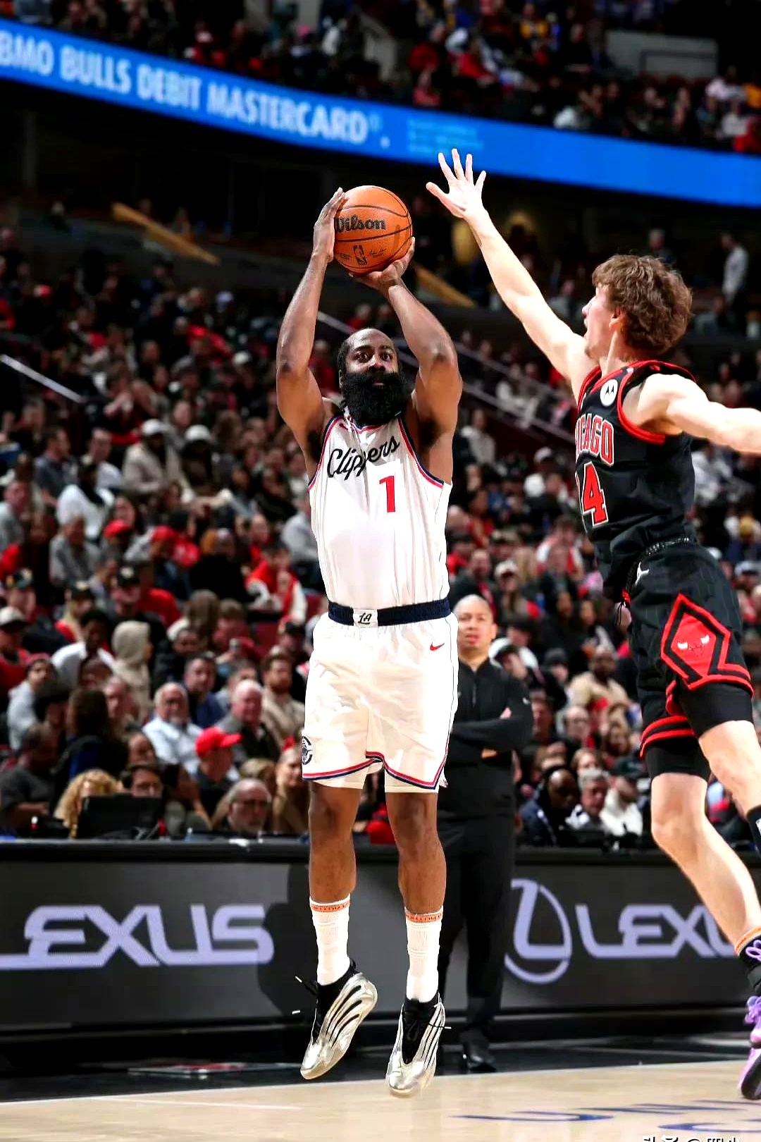 B体育体育网页版-快船战胜公牛，哈雷尔再度砍28分