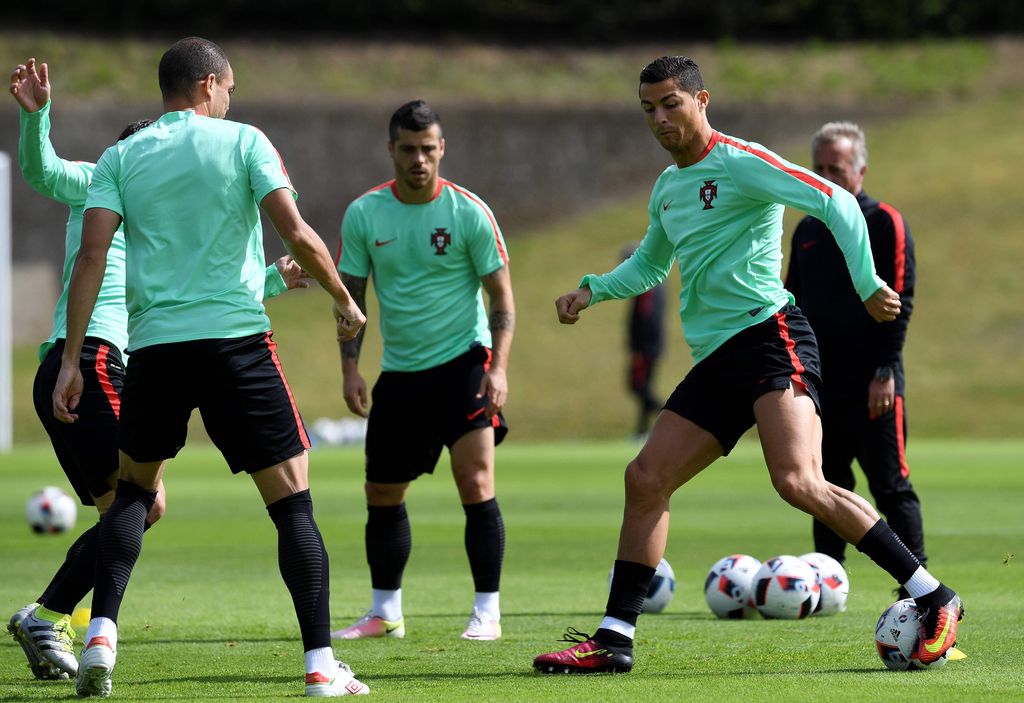 B体育体育活动-乌克兰队在关键比赛中实现壮举